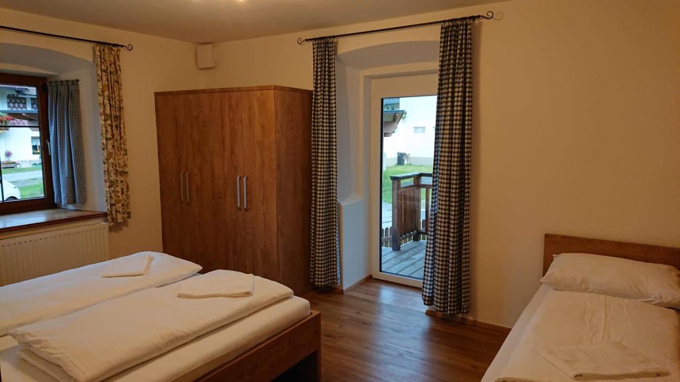 Alte Schule Apartment Rattendorf ภายนอก รูปภาพ